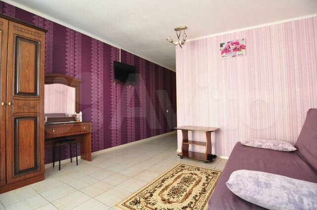 Комната 25 м² в > 9-к., 3/3 эт.