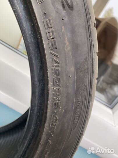 Hankook Ventus V12 Evo2 K120 225/45 R18 95