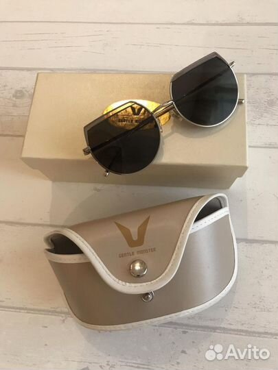 Солнцезащитные очки женские оригинал