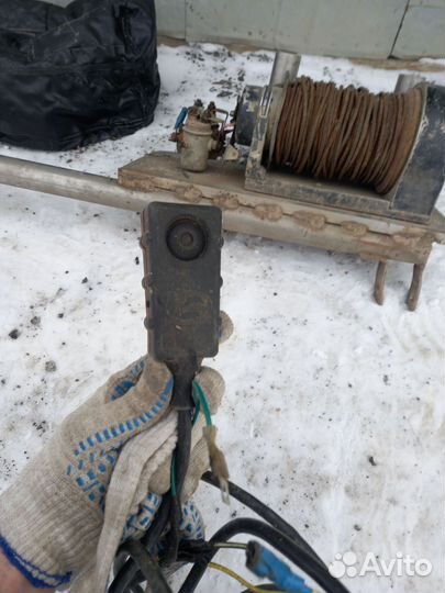 Лебёдка на Ниву