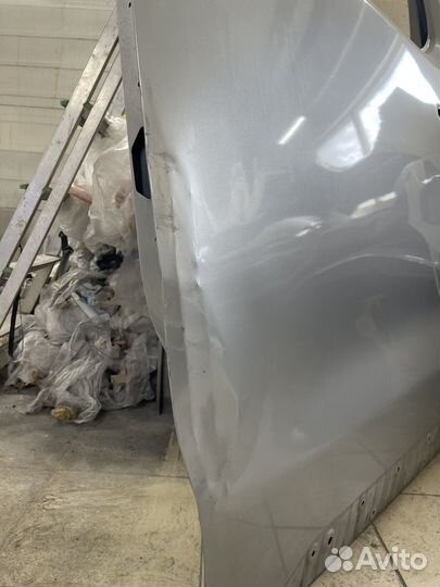 Левая дверь от Peugeot traveller