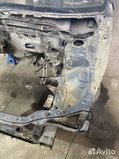 Передняя часть кузова nissan primera p12