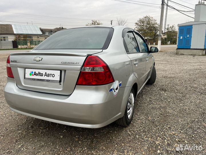 Chevrolet Aveo 1.4 МТ, 2011, 305 000 км