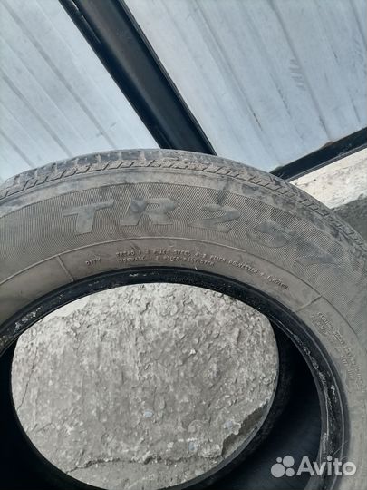 Triangle TR257 215/65 R16