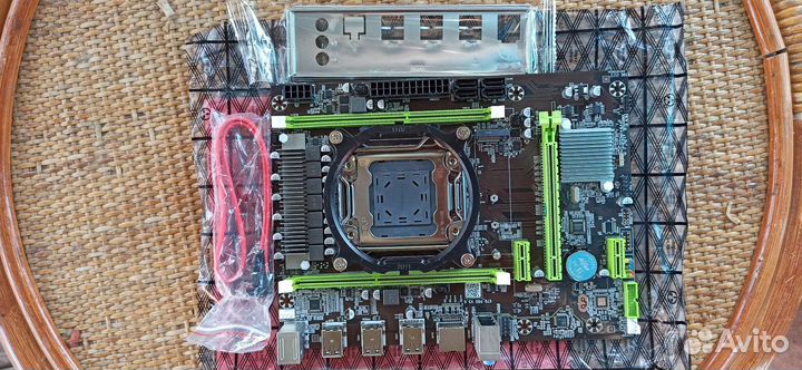 Материнская плата X79 DDR3 2 RAM 2011 Новая