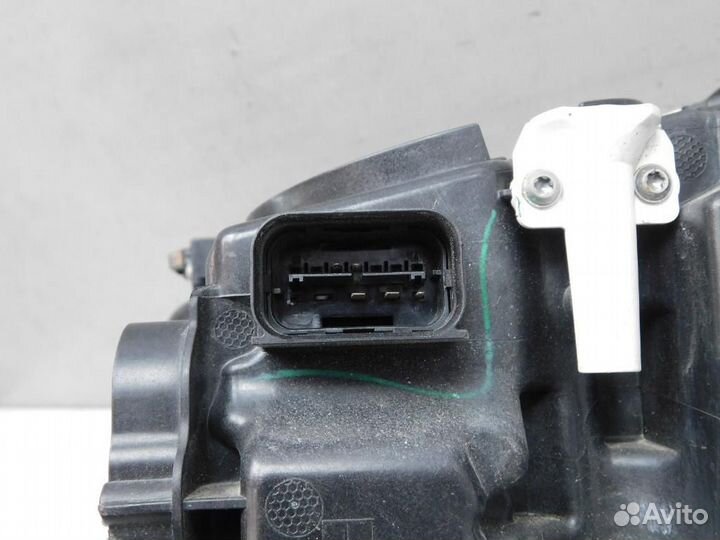 Фара правая BMW X3