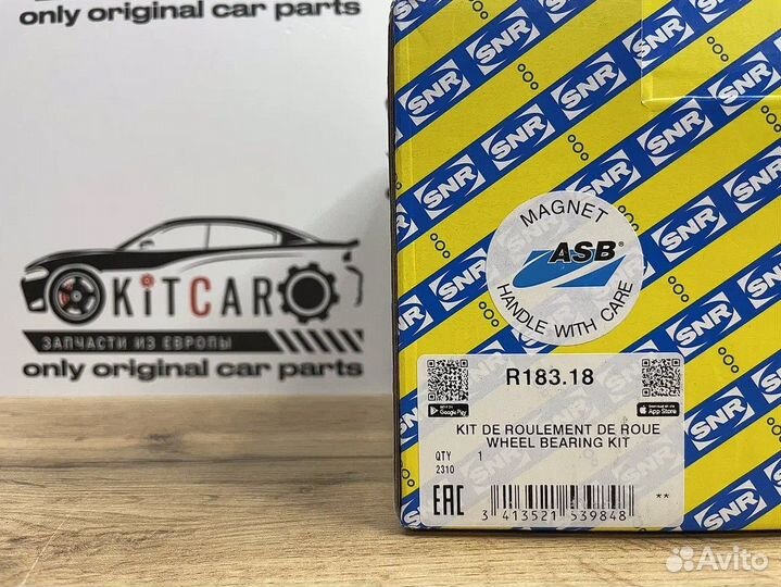 Подшипник ступицы передний в сборе SNR R183.18