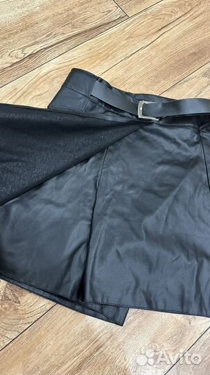 Новые шорты-юбка 42/44