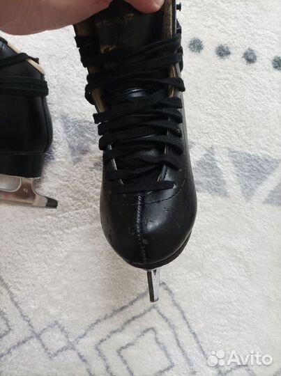 Фигурные коньки graf ace 32 чёрные