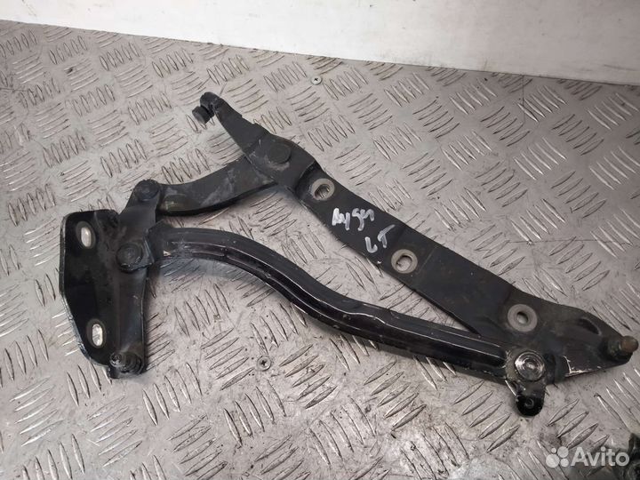 Петли багажника Audi A8 D3