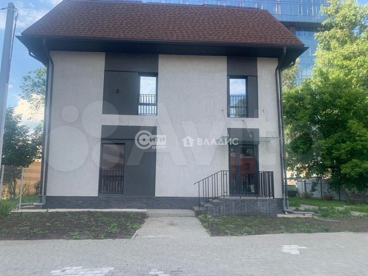 Сдам здание, 627.9 м²