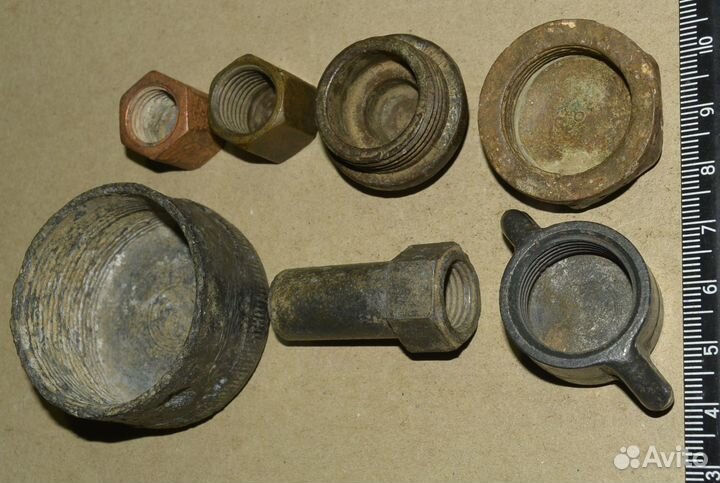 Пробки,крышки