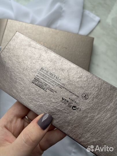 Палетка теней Rose Metals Anastasia Beverly Hills