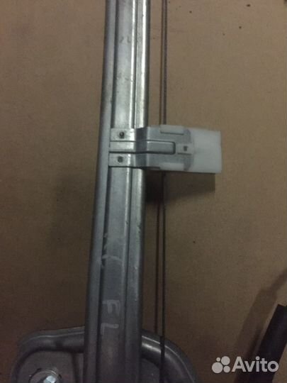 Стеклоподьемник Лексус рц 350