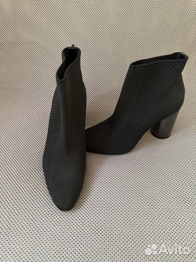 Обувь женская 37 размер Zara