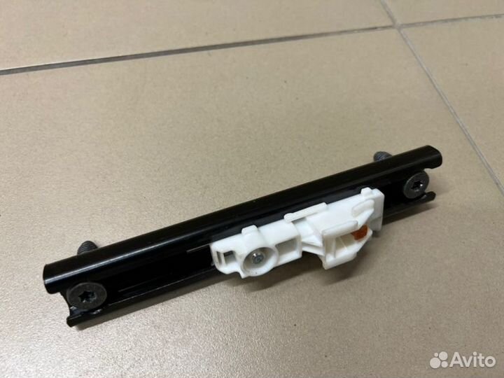 Механизм регулировки ремня Renault Kaptur 14000км