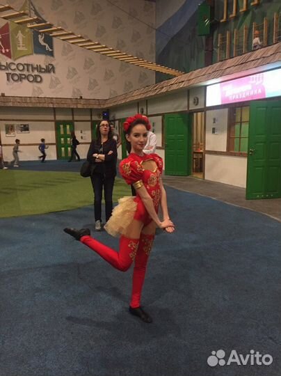 Пошив одежды. Платья. Танцевальные костюмы. Швея