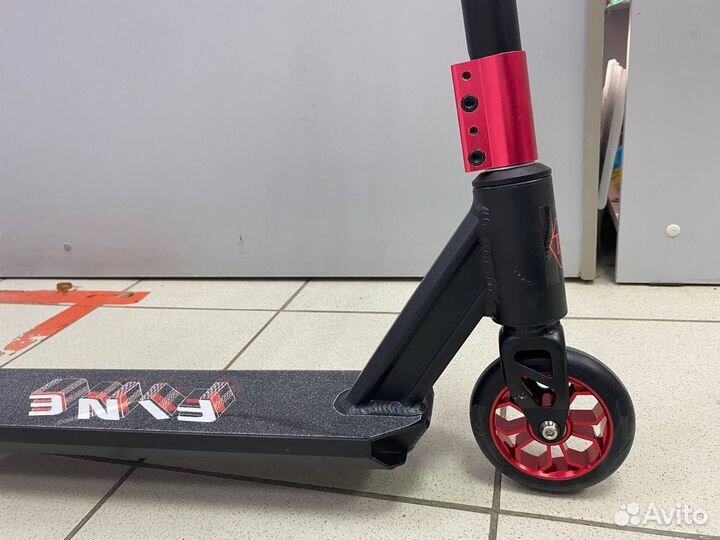 Трюковой самокат D50