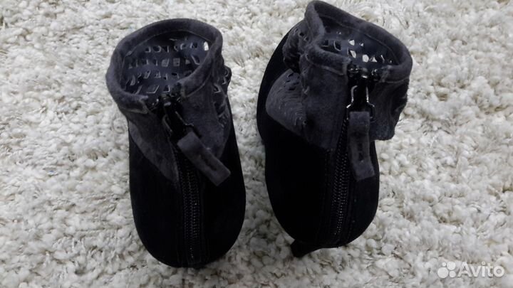 Модная обувь corsocomo