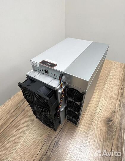 Antminer L7 9500 mh