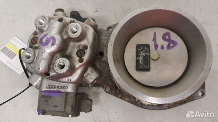 Дозатор топлива 1.8 Ауди80 Пассат3 1988-1993