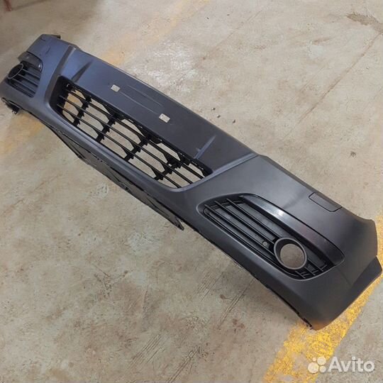 Бампер передний Opel Astra H в сборе