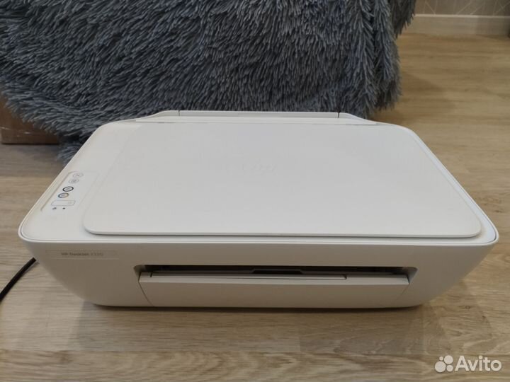 Цветной лазерный принтер HP Desk Jet 2320