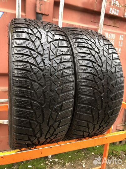 Nokian Tyres WR D4 215/45 R16