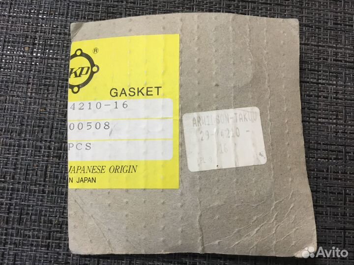 Маслосьемные колпачки mitsubishi