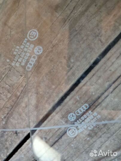 Стекло заднее на Фольксваген Пассат