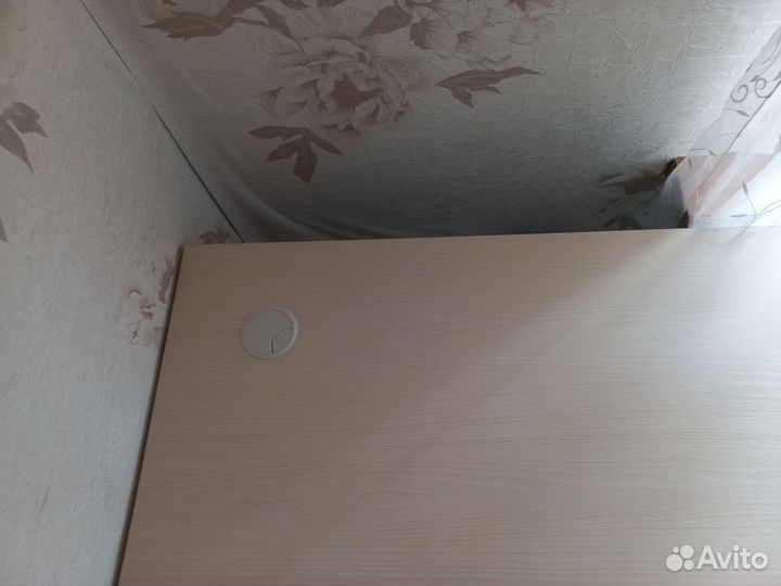 Компьютерный стол новый