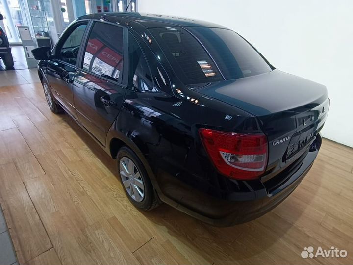 LADA Granta 1.6 МТ, 2023