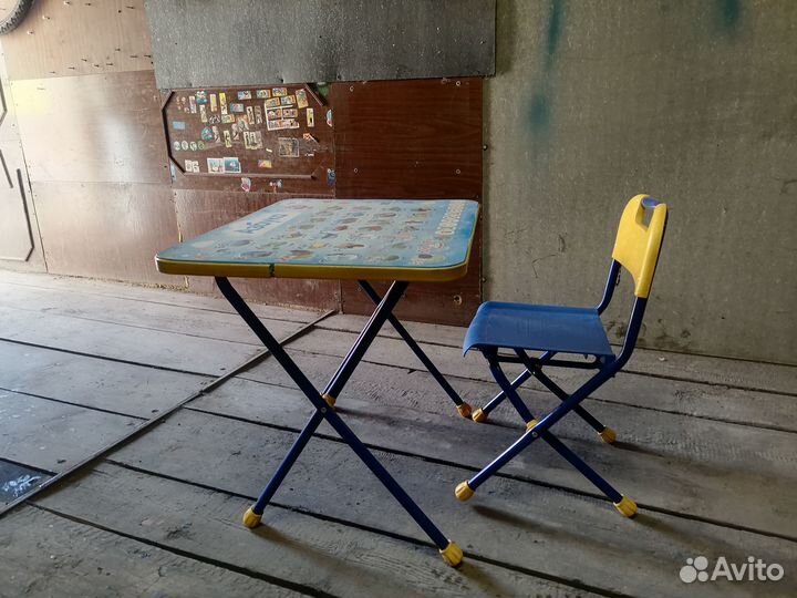 Детский стол и стул