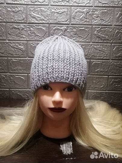 Шапка вязанная женская