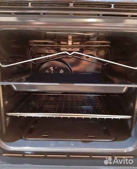 Духовой шкаф Zanussi газовый Италия