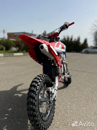 Питбайк Apollo Thunder 125 кубов 17/14