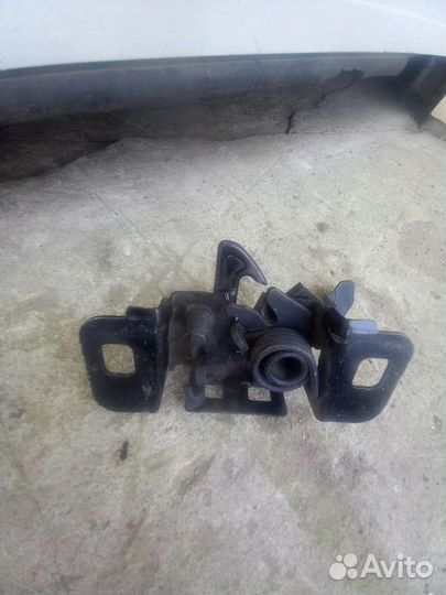 Шевроле авео т300 замок капота