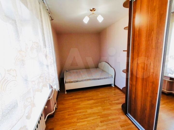 2-к. квартира, 40 м², 8/12 эт.