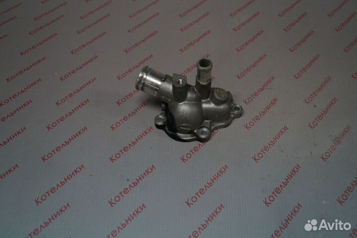 Nissan 11060-9Y600 Корпус термостата