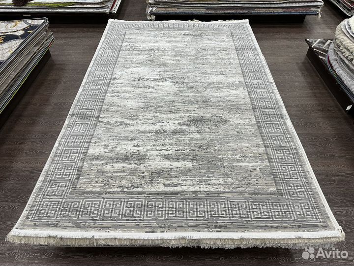 Ковер 2х3м новый