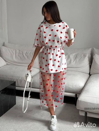 Футболка женская с сердечками