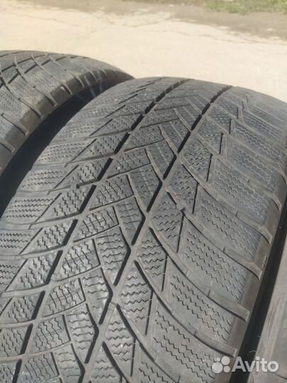 Bridgestone Blizzak LM-001 275/45 R20 110V