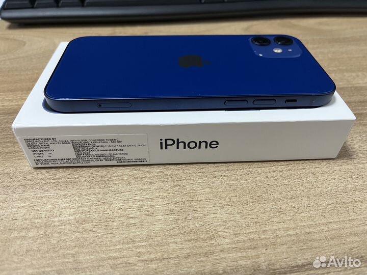 iPhone 12, 64 ГБ