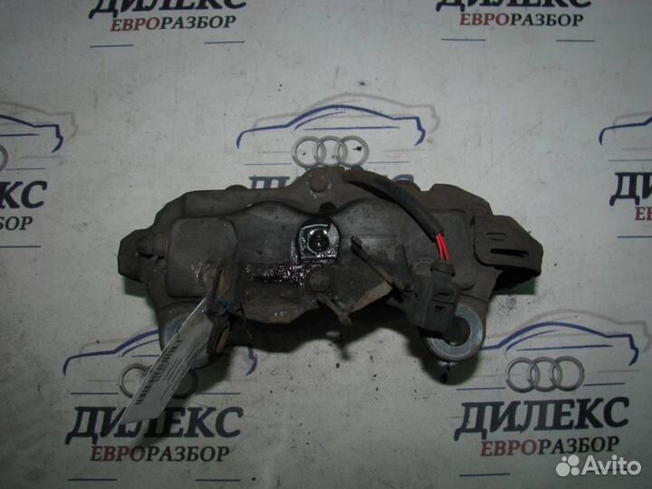 Суппорт задний левый VW Touareg 2002-2010