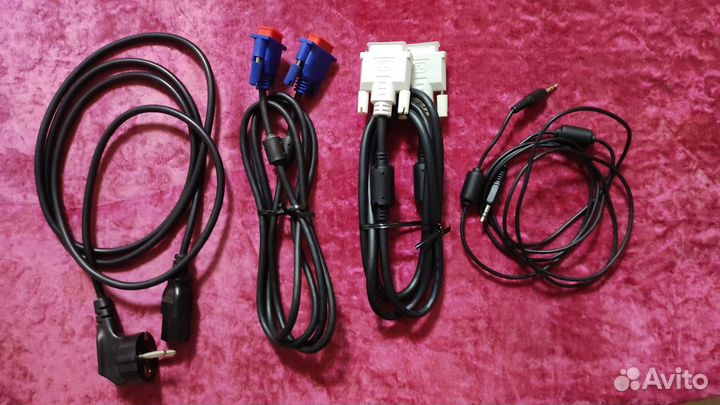 Монитор Samsung SyncMaster 2243WM (hdmi,dvi-d,vgа)