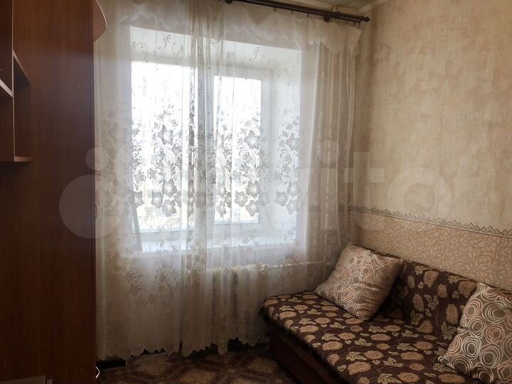 Комната 11 м² в 5-к., 4/5 эт.