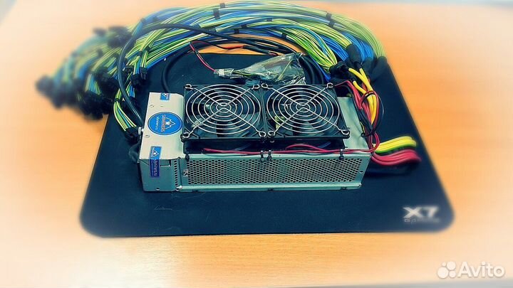 Серверный блок питания IBM 2500W