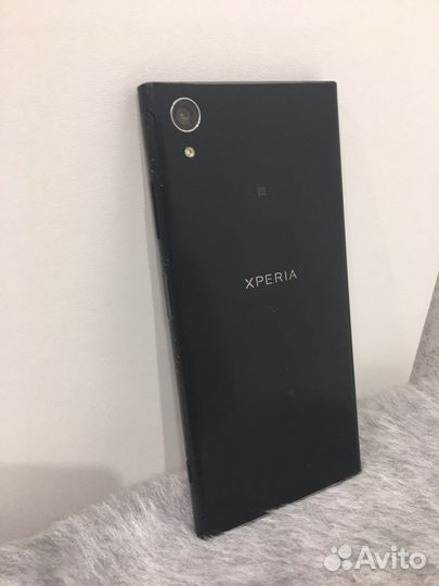 Телефон Sony xperia XA1 Plus