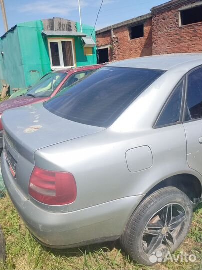 Ауди А4 В5 1,8 125 л. с. ATW 2000 год