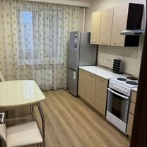 1-к. квартира, 47 м², 7/14 эт.